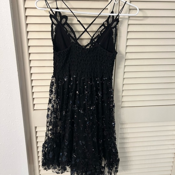 Free People Adella Sequin Slip Dress Black - Picture 6 of 6